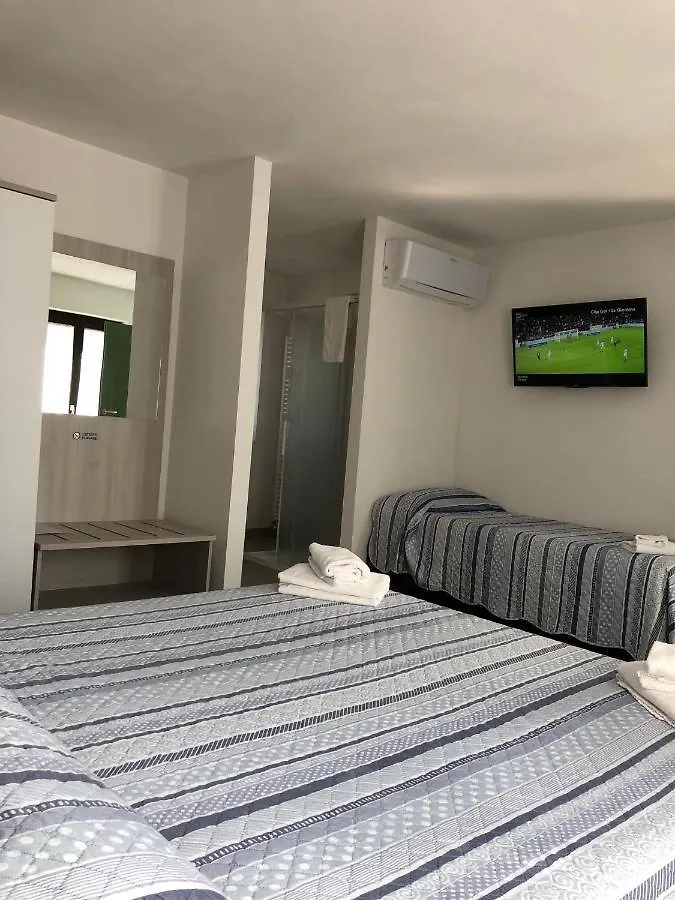 La Casa Della Ada Hotell Castelnuovo del Garda Italien